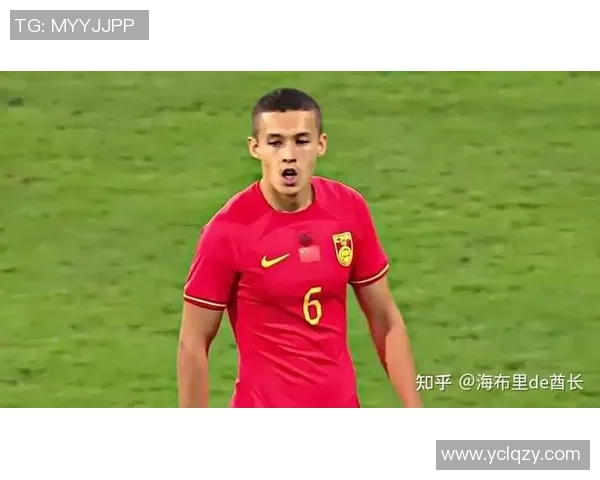 模仿球星踢足球被误伤事件引发热议当事人回应争议声不断